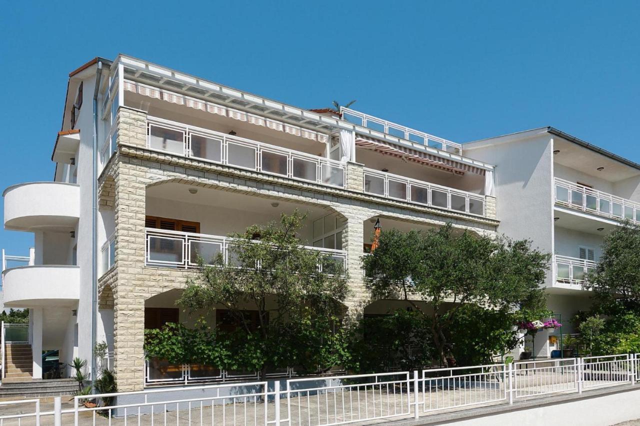 Apartments Adelheid In Biograd, Close To The Beach Biograd Na Moru Exterior photo